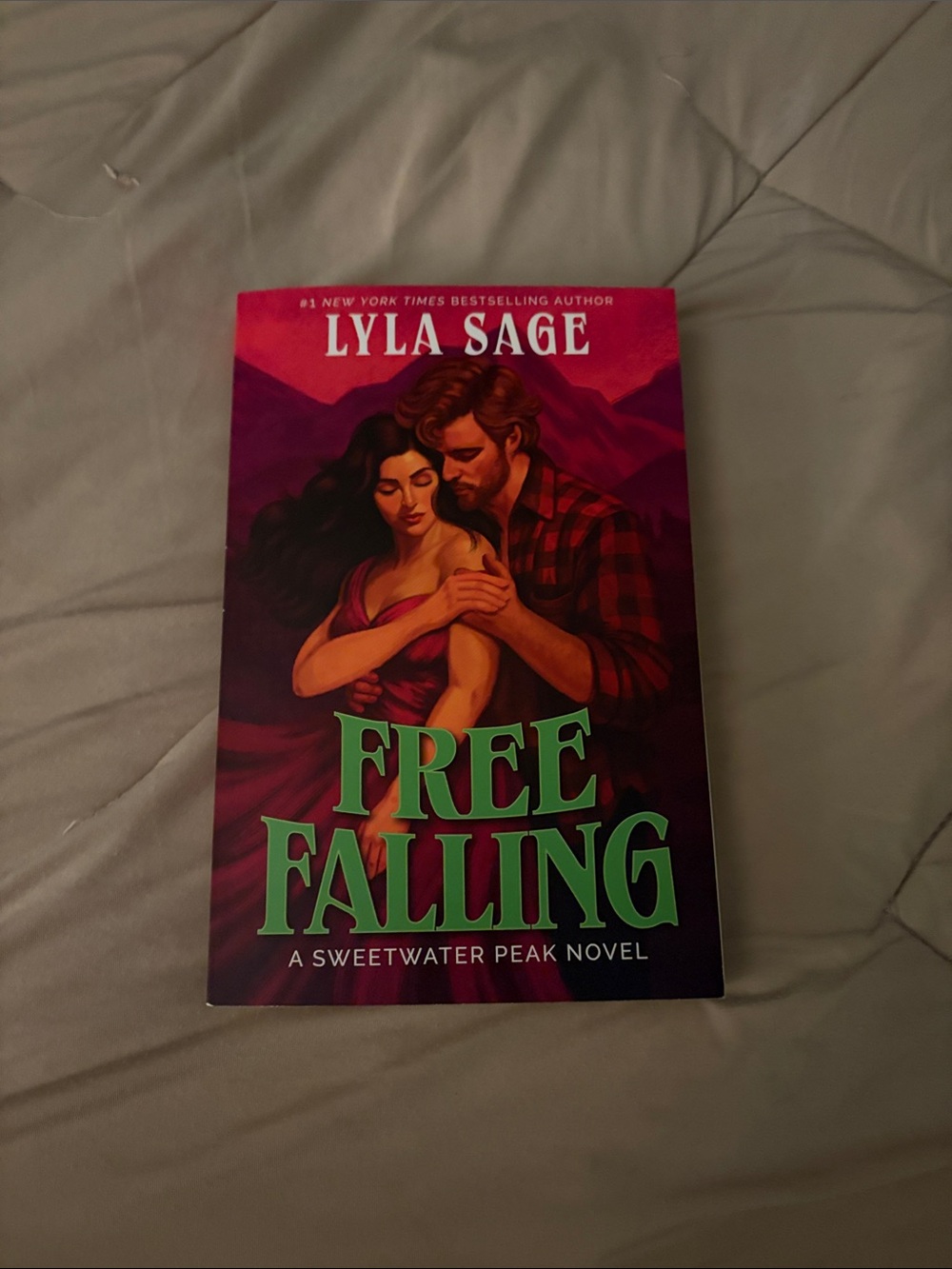 Free Falling (Softcover) by Lyla Sage